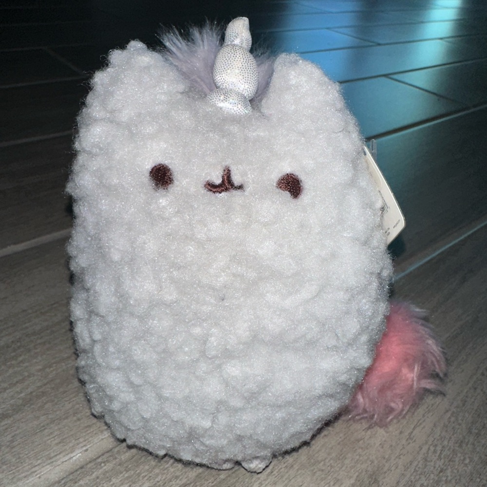 Unicorn pusheen friend plush